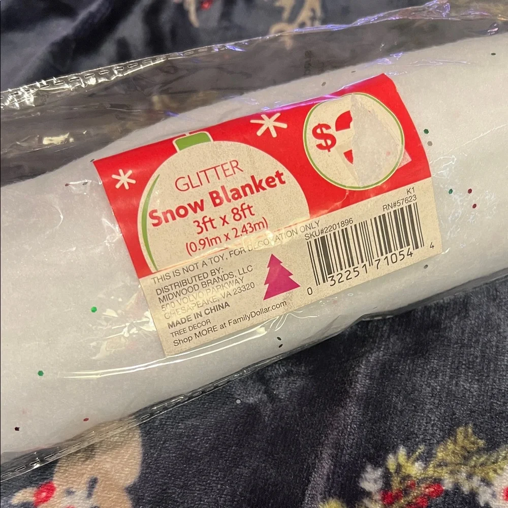 Vintage Glitter Snow Blanket - White
